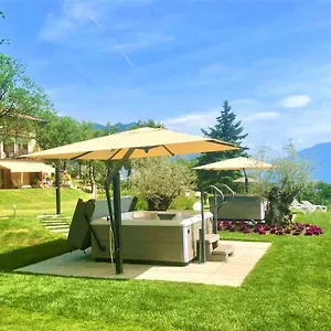 villa-delle-querce.it-lombardy.com/